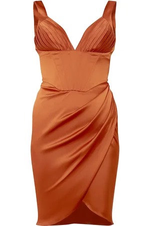 Chi Chi London Vestido
