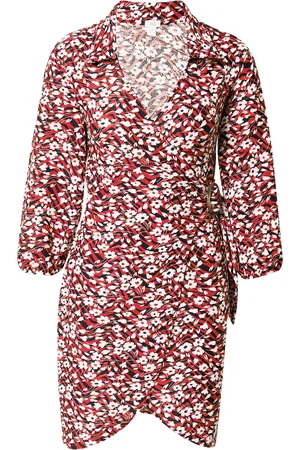 River Island Vestido