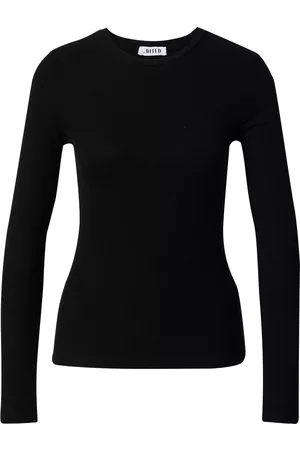 EDITED the label Camiseta 