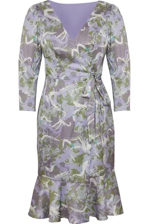 Chi Chi London Vestido