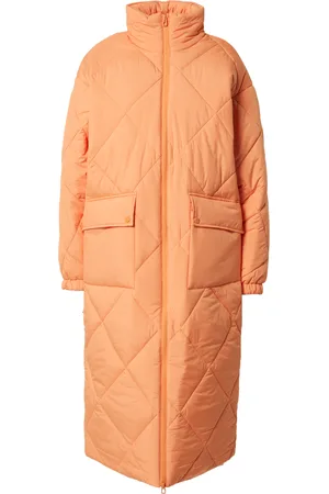 EDITED the label Abrigo de invierno 
