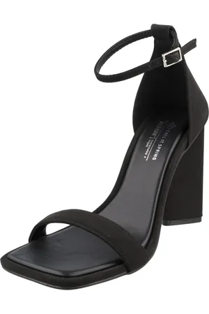 Call it Spring Sandalias