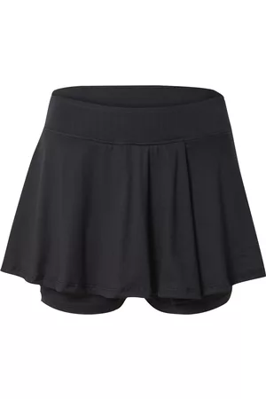 Bidi Badu Falda deportiva