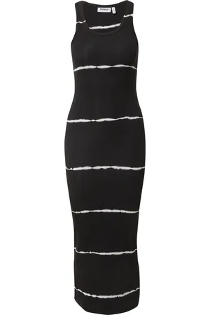 Weekday Vestido