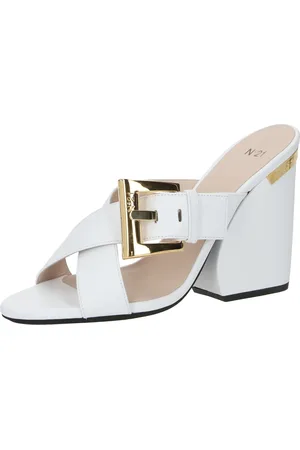 Nº21 Zapatos abiertos