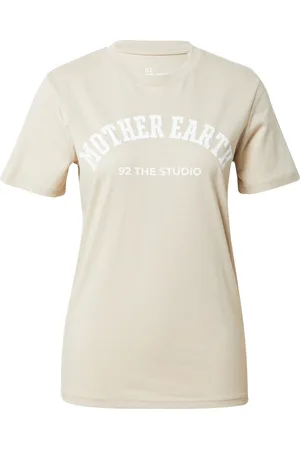 92 The Studio Camiseta