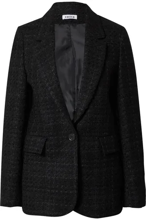 EDITED the label Blazer 