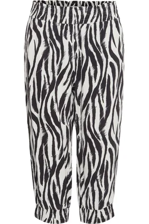 B YOUNG Pantalón chino 
