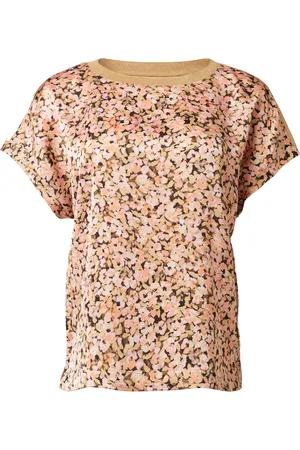 Comma, Camiseta