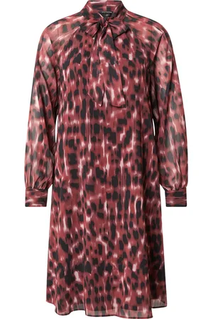 Comma, Vestido