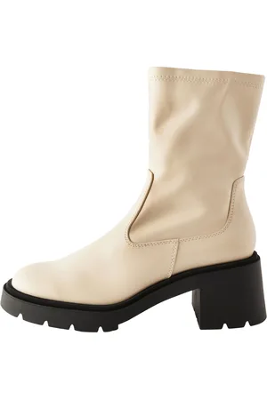 Next Botines