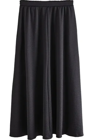Next Falda