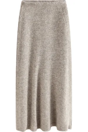 Next Falda