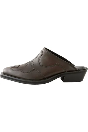 Next Zuecos 