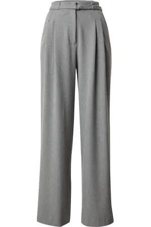 EDITED the label Pantalón 