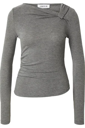 EDITED the label Camiseta 