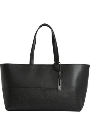 Calvin Klein Shopper