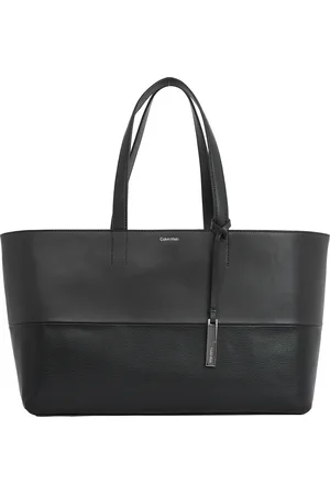 Calvin Klein Shopper