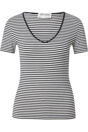 AWARE Camiseta 
