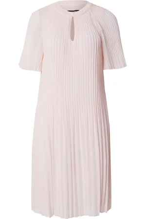 Comma, Vestido