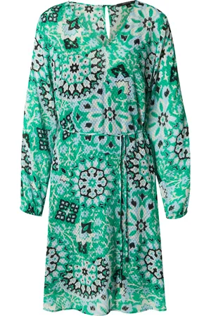 Comma, Vestido