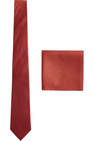 Next Corbata