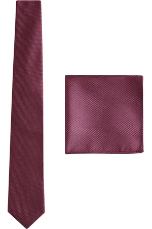 Next Corbata