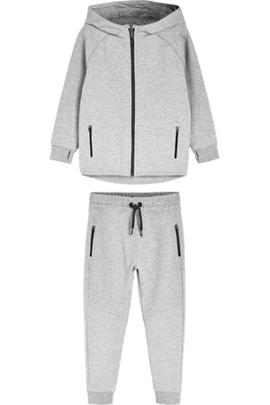 Next Conjunto