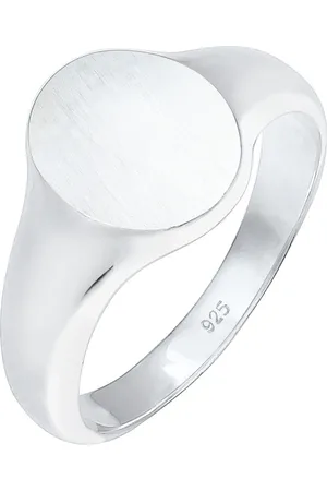 Kuzzoi Anillo