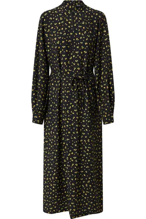 EDITED the label Vestido 