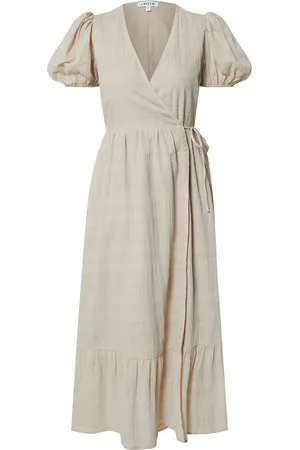 EDITED the label Vestido 