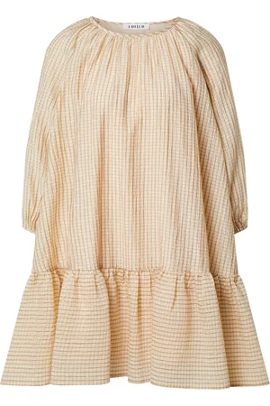 EDITED the label Vestido 
