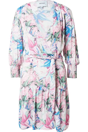 Minus Vestido 