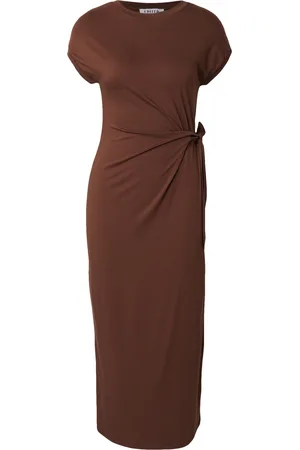 EDITED the label Vestido 