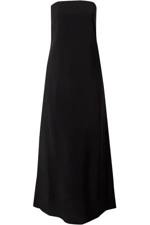EDITED the label Vestido 
