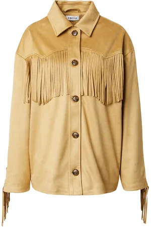 EDITED the label Chaqueta de entretiempo 