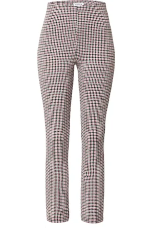 EDITED the label Pantalón