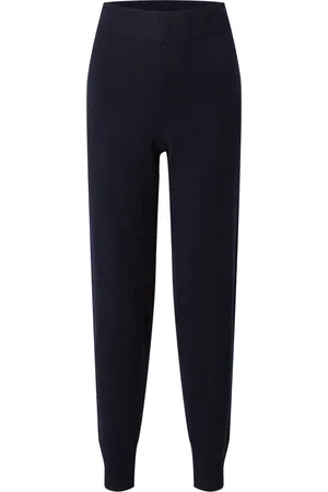 EDITED the label Pantalón 