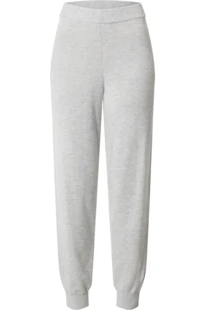EDITED the label Pantalón 