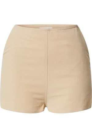 EDITED the label Pantalón 