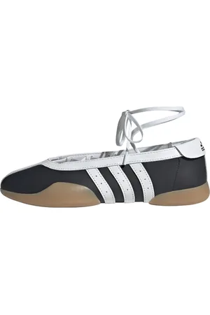 adidas Bailarinas con hebilla 