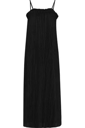 IZIA Vestido