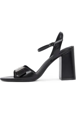 Calvin Klein Sandalias con hebilla