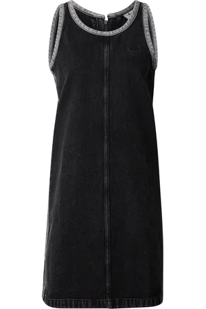 adidas Vestido