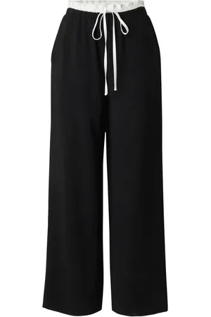 EDITED the label Pantalón 