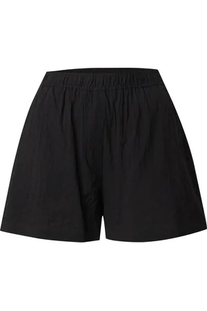 EDITED the label Pantalón 