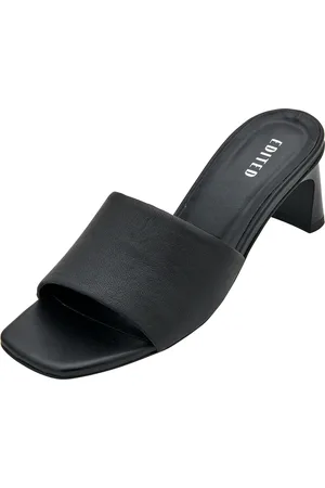 EDITED the label Sandalias 