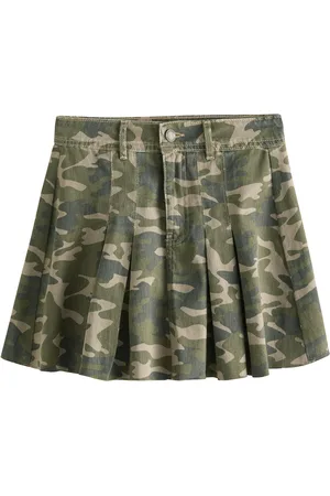Next Falda