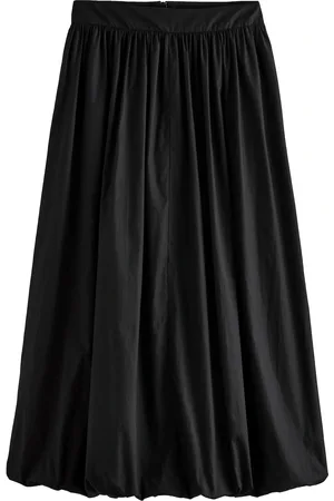 Next Falda