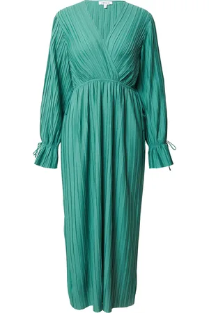 EDITED the label Vestido 